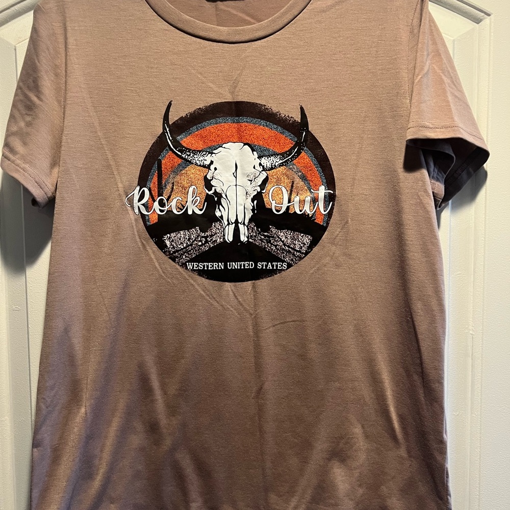 SHEIN Brown Graphic Short Sleeve Tee